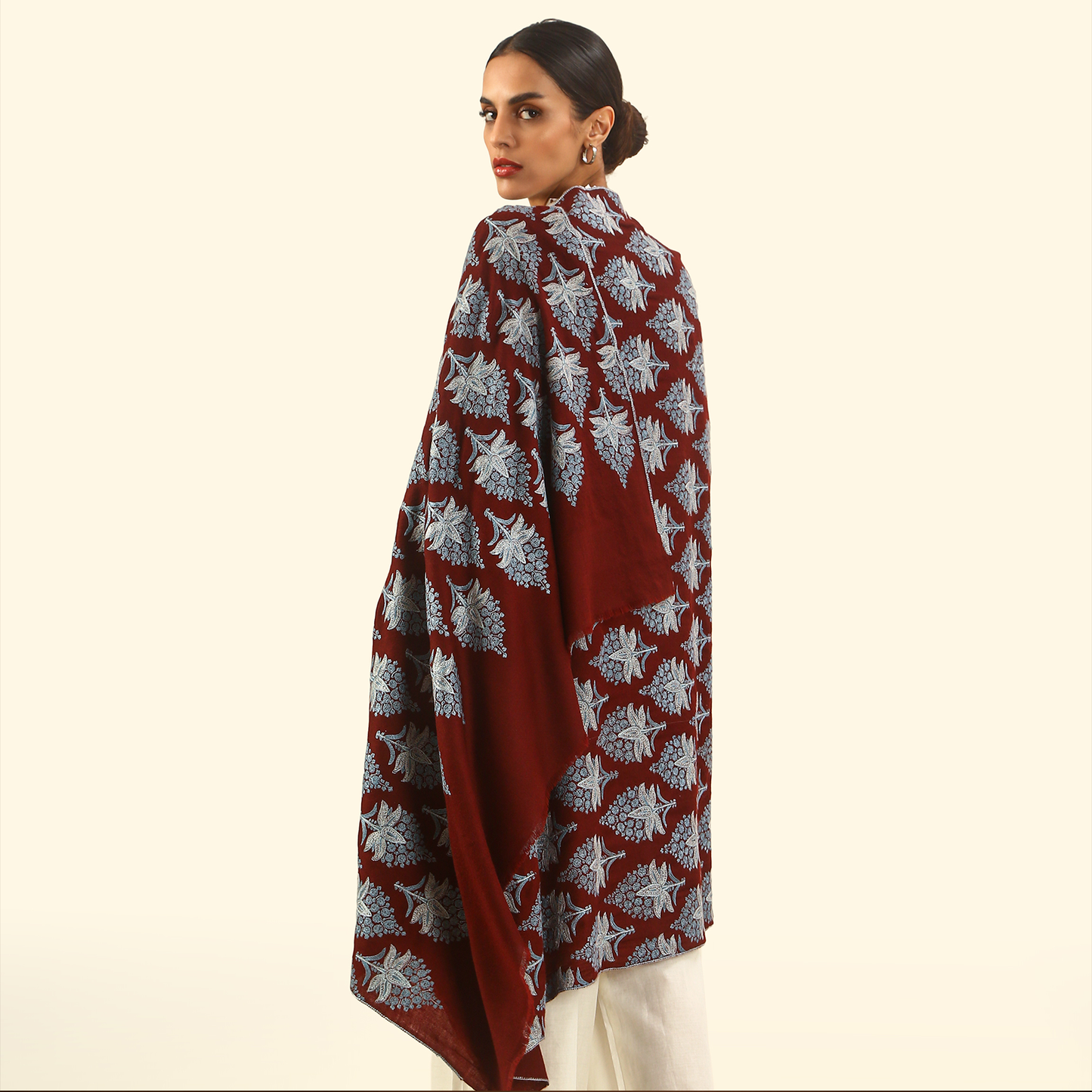 Pashmina Sozni Embroidery Shawl - Maroon Leaf
