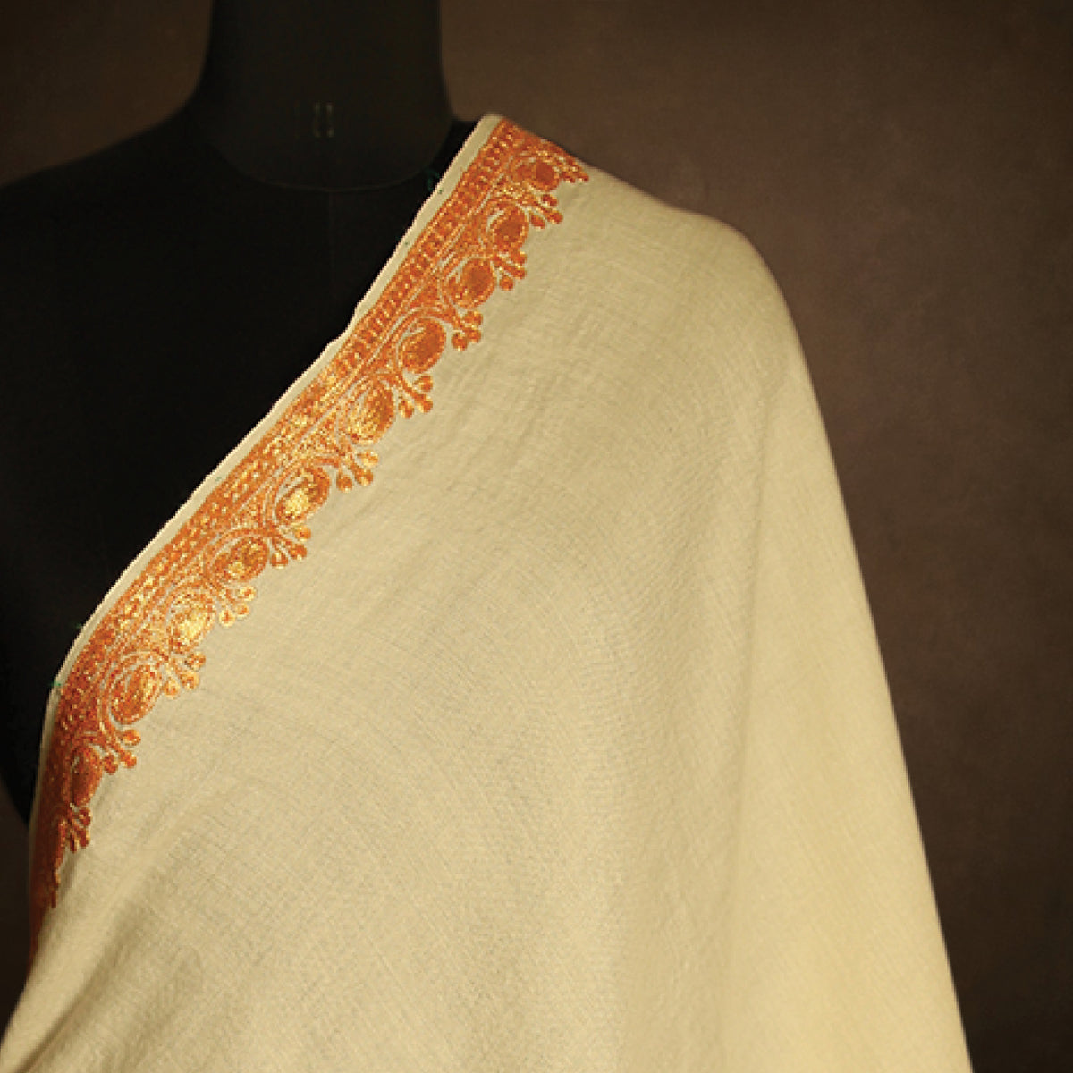 Tilla Embroidery Stole