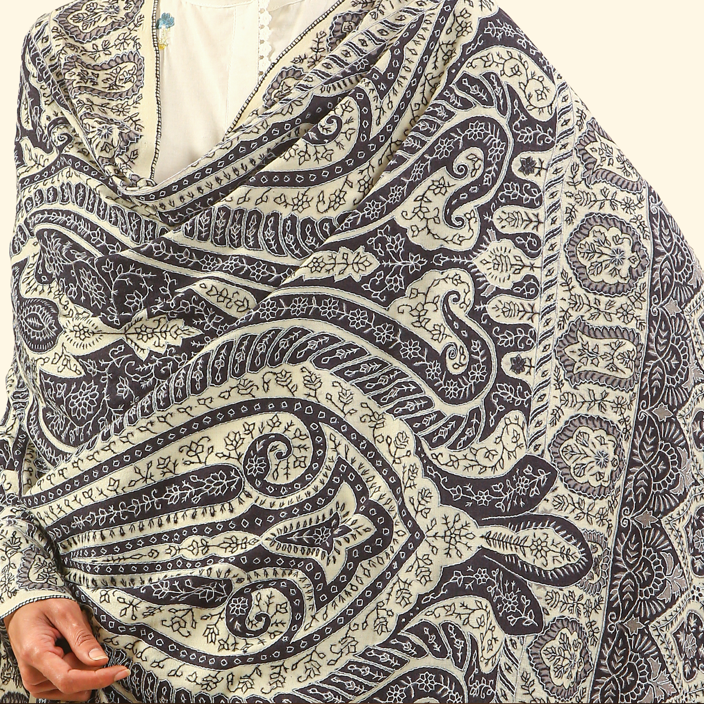 Cashmere Wool Sozni Embroidery Shawl - Charcoal Paisley