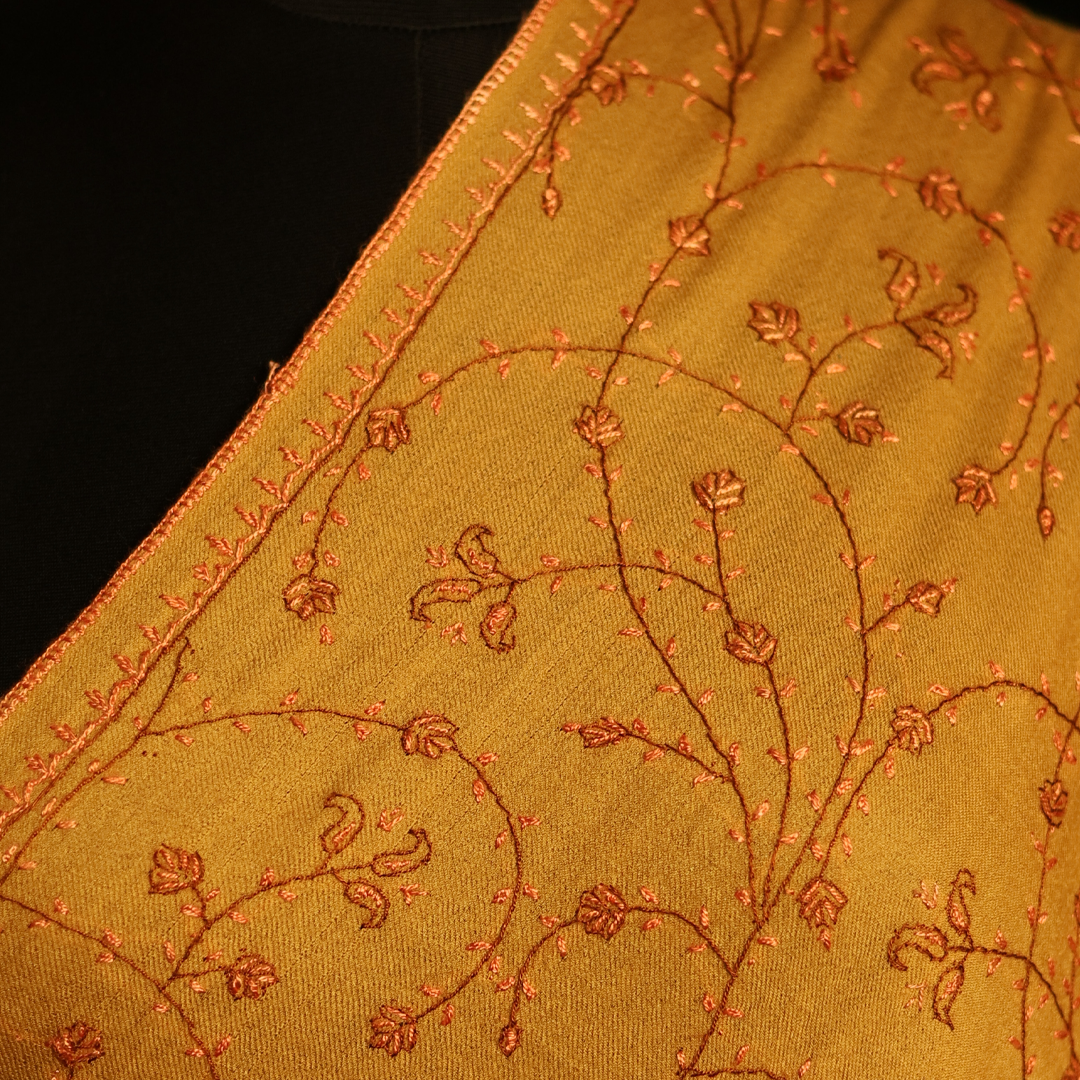 Handmade Sozni Jali Stole