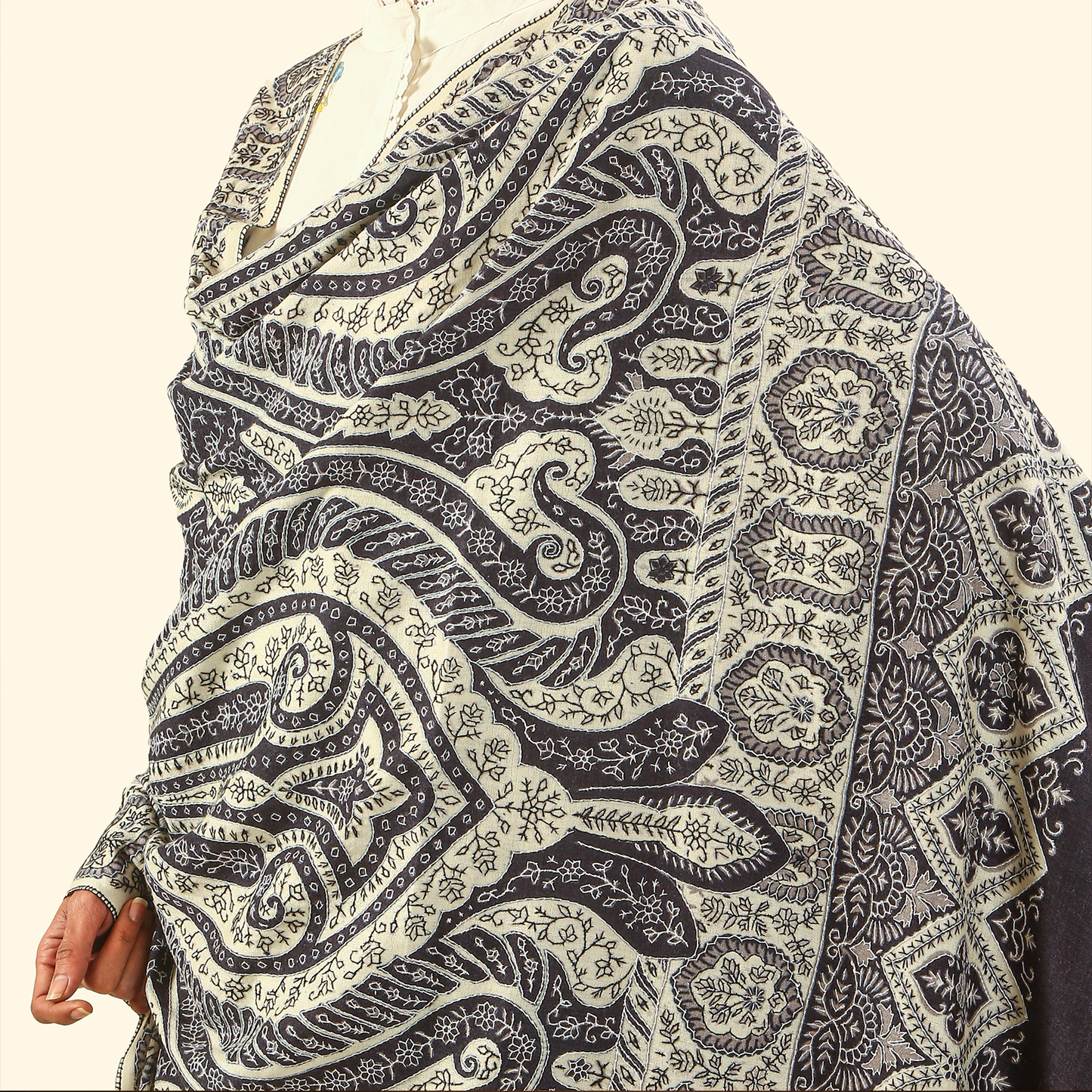 Cashmere Wool Sozni Embroidery Shawl - Charcoal Paisley