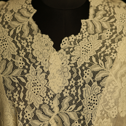 Valentino 4-side lace stole