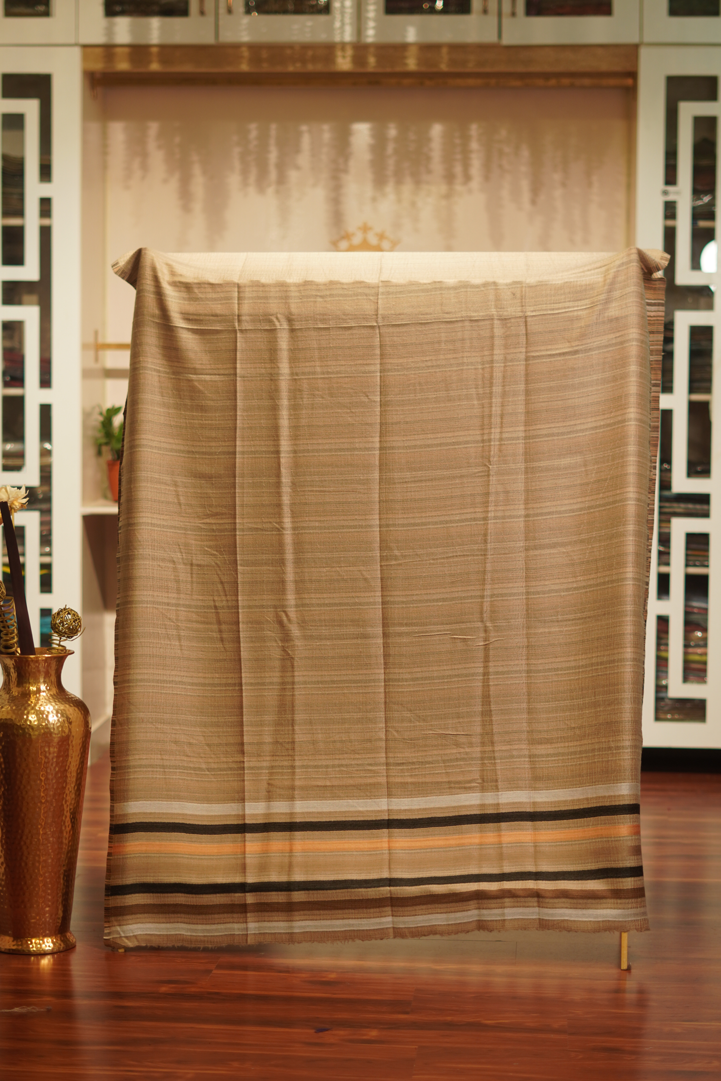 Gents woven stripes shawl