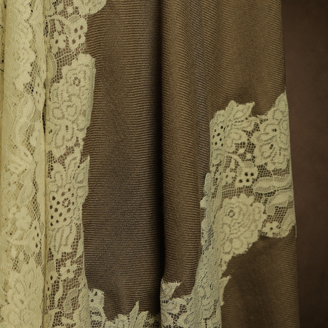 Valentino 4-side lace stole