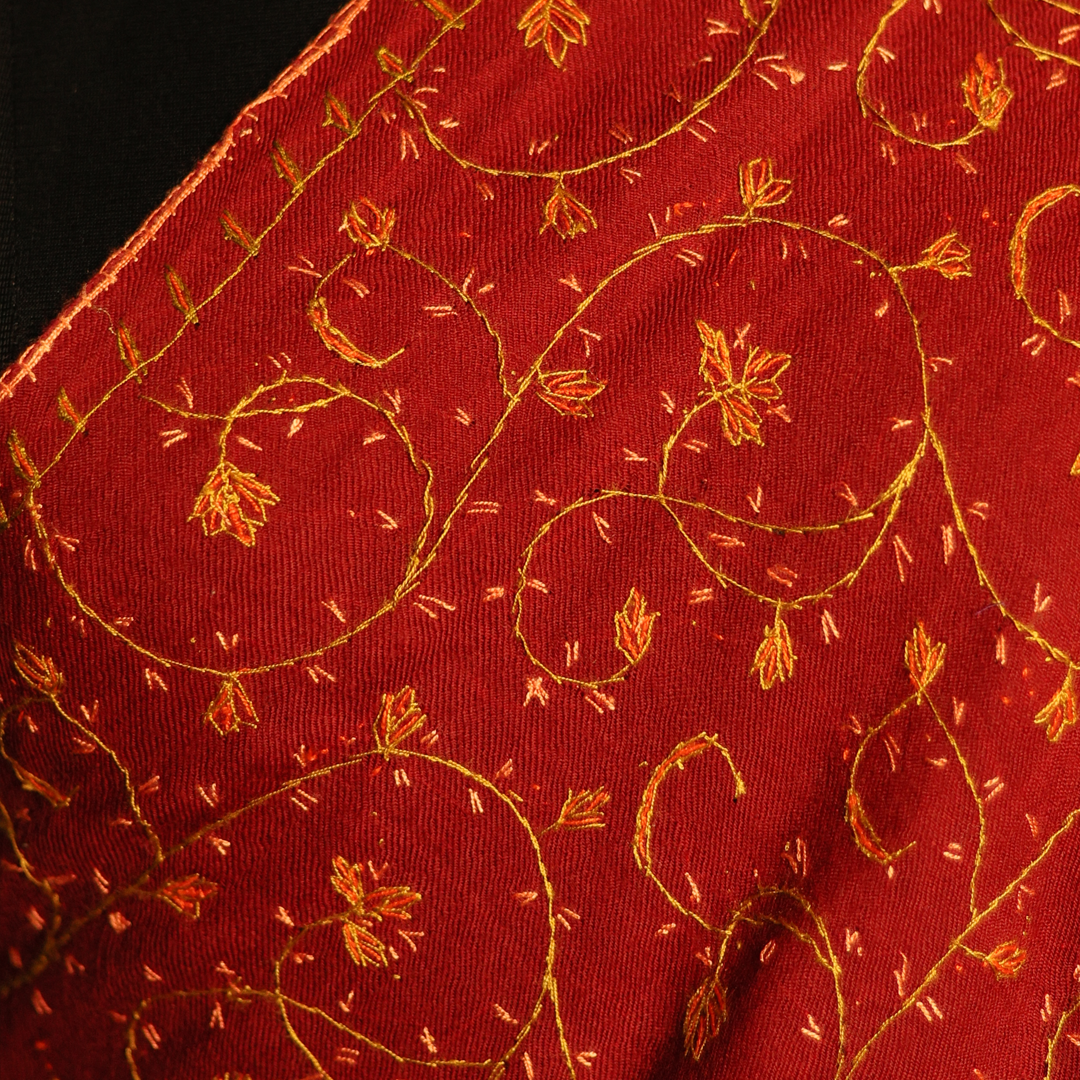Handmade Sozni Jali Stole