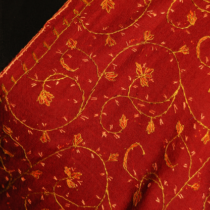 Handmade Sozni Jali Stole