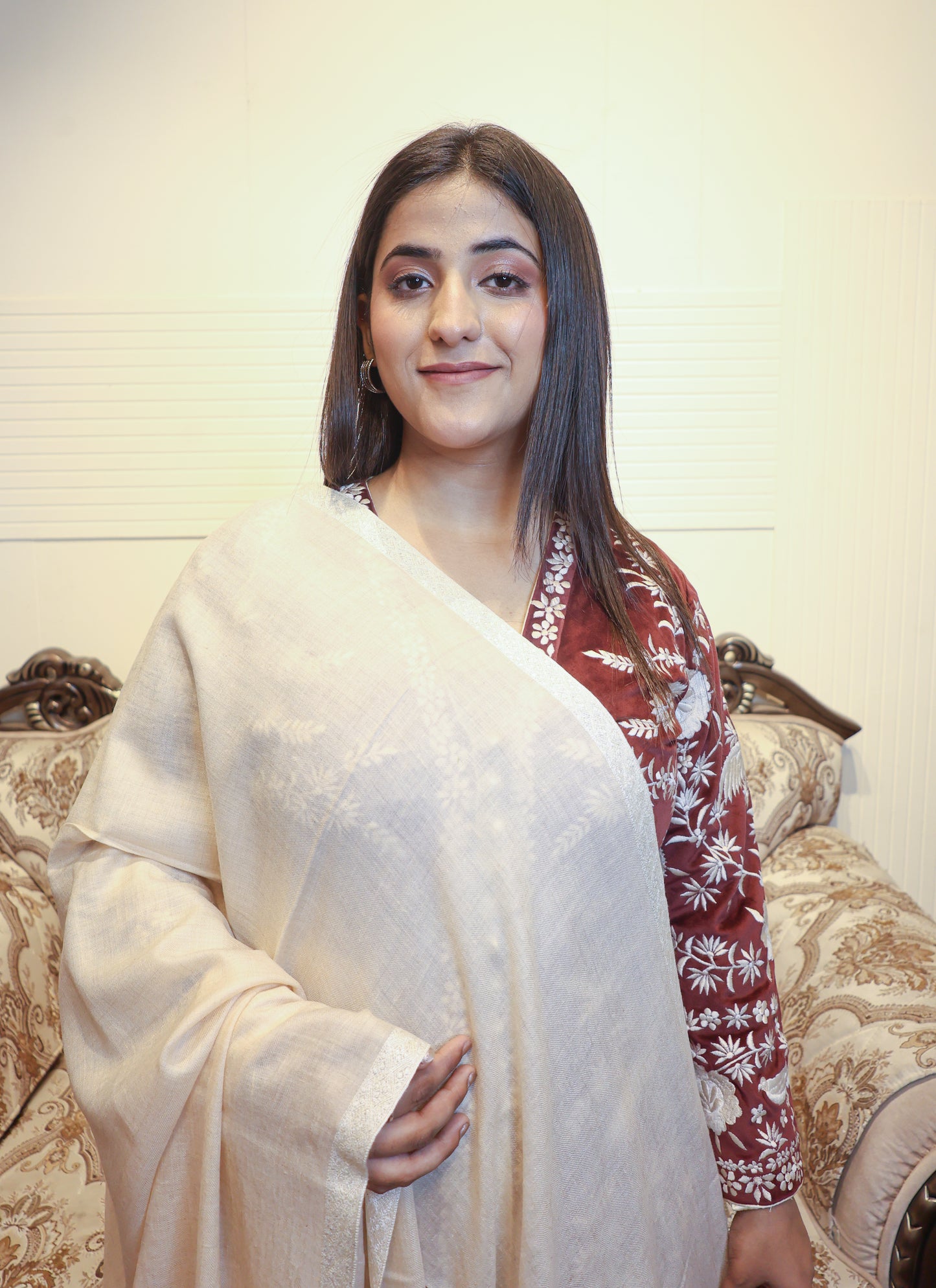 Pashmina Handmade Border Shawl