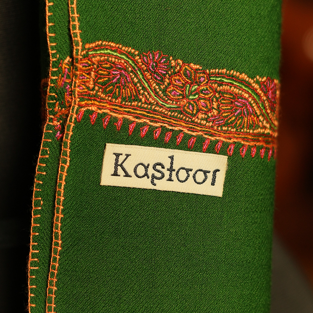Sozni Border Muffler - Forest Green