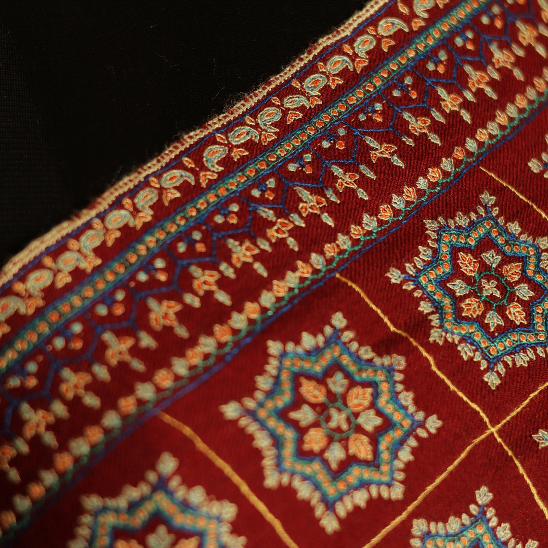 Maroon Sozni Jama Pashmina Shawl