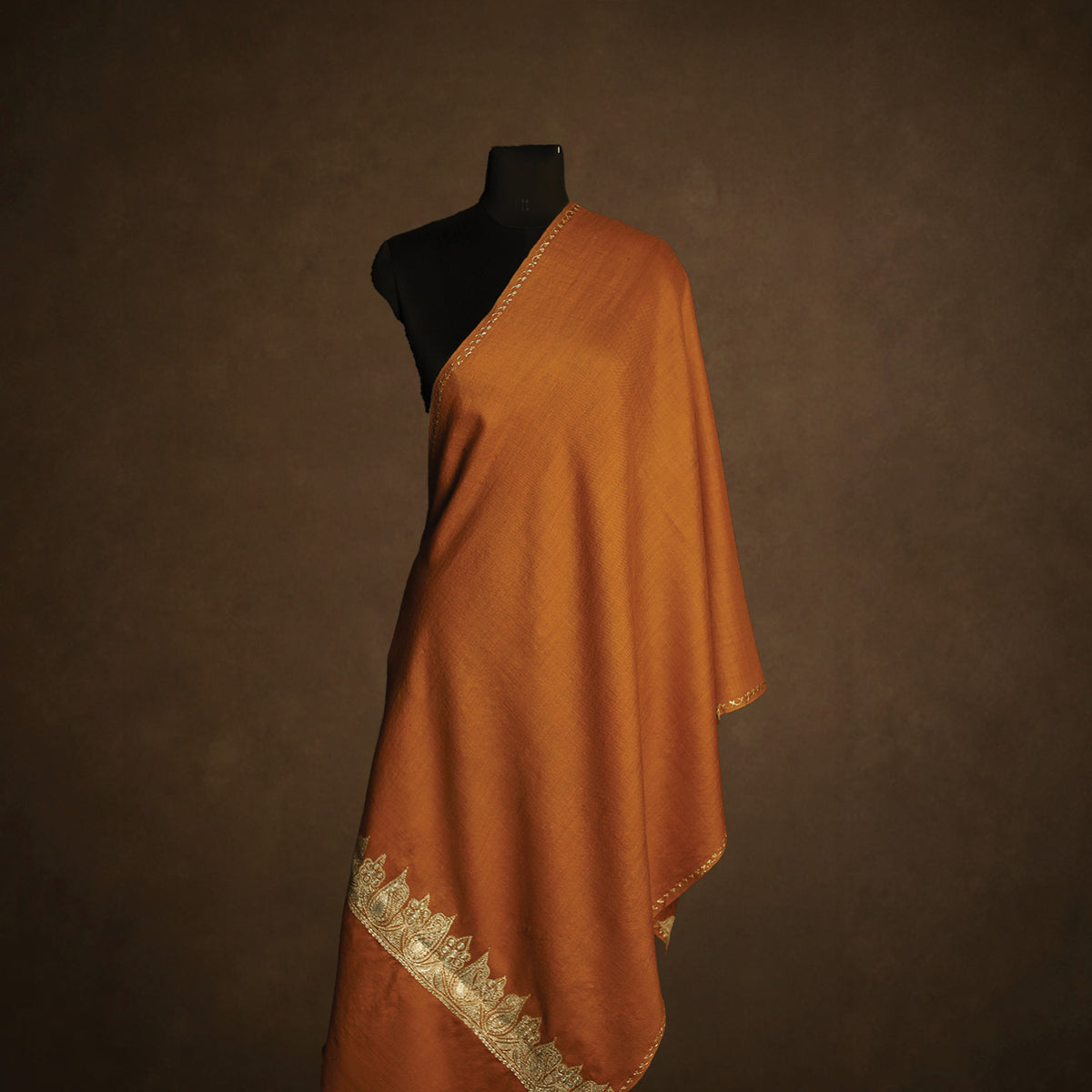 Tilla Embroidery Stole