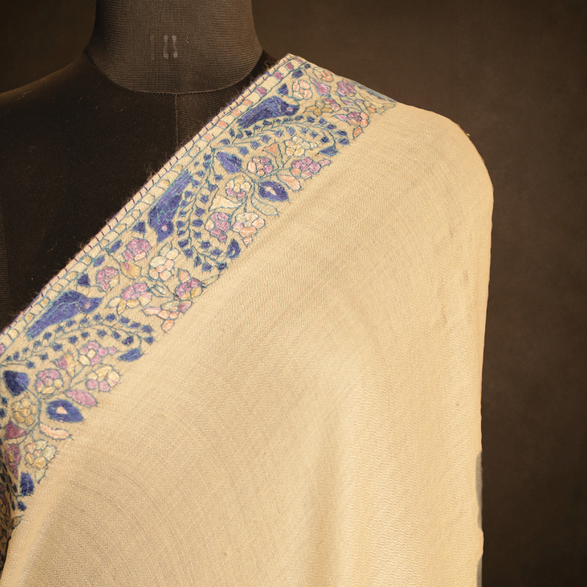 Paper mache 4-side border shawl