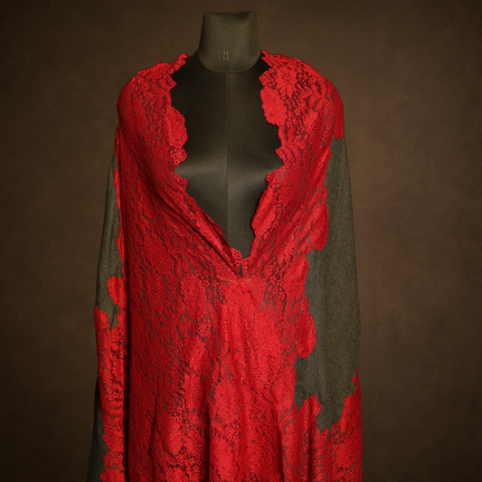 Valentino 4-side lace stole