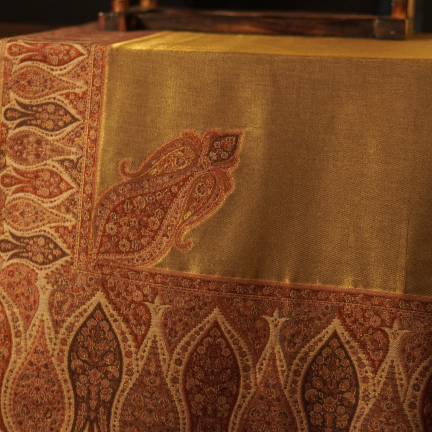 Moonlight Kani Reversible Border Shawl (The Golden Field)