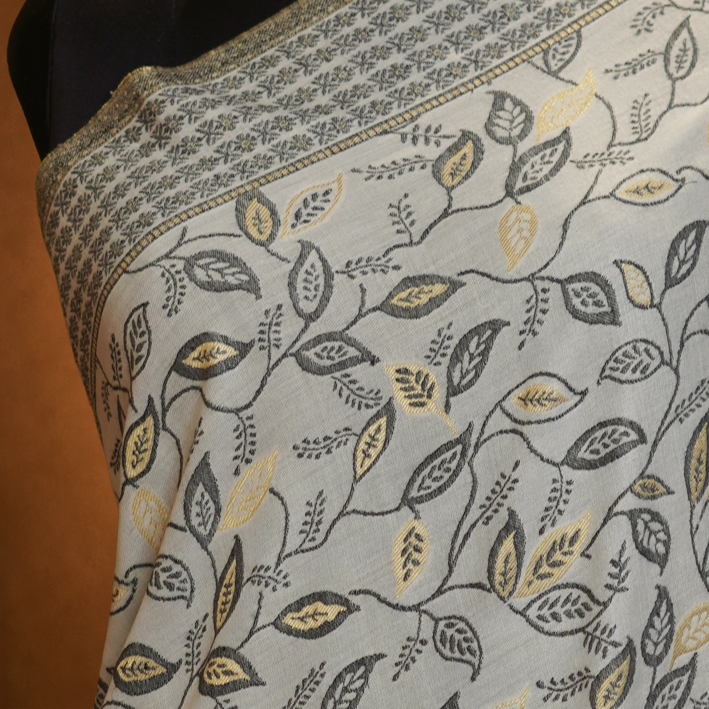 Kani Pure Wool Shawl