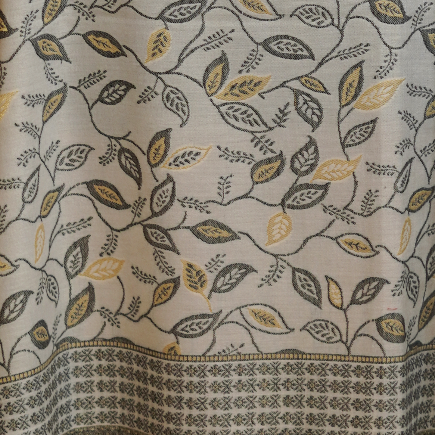 Kani Pure Wool Shawl