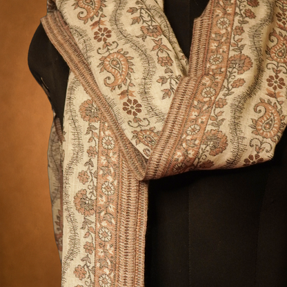 Cashmere Wool Woven Kani Stole - Ivory Wave