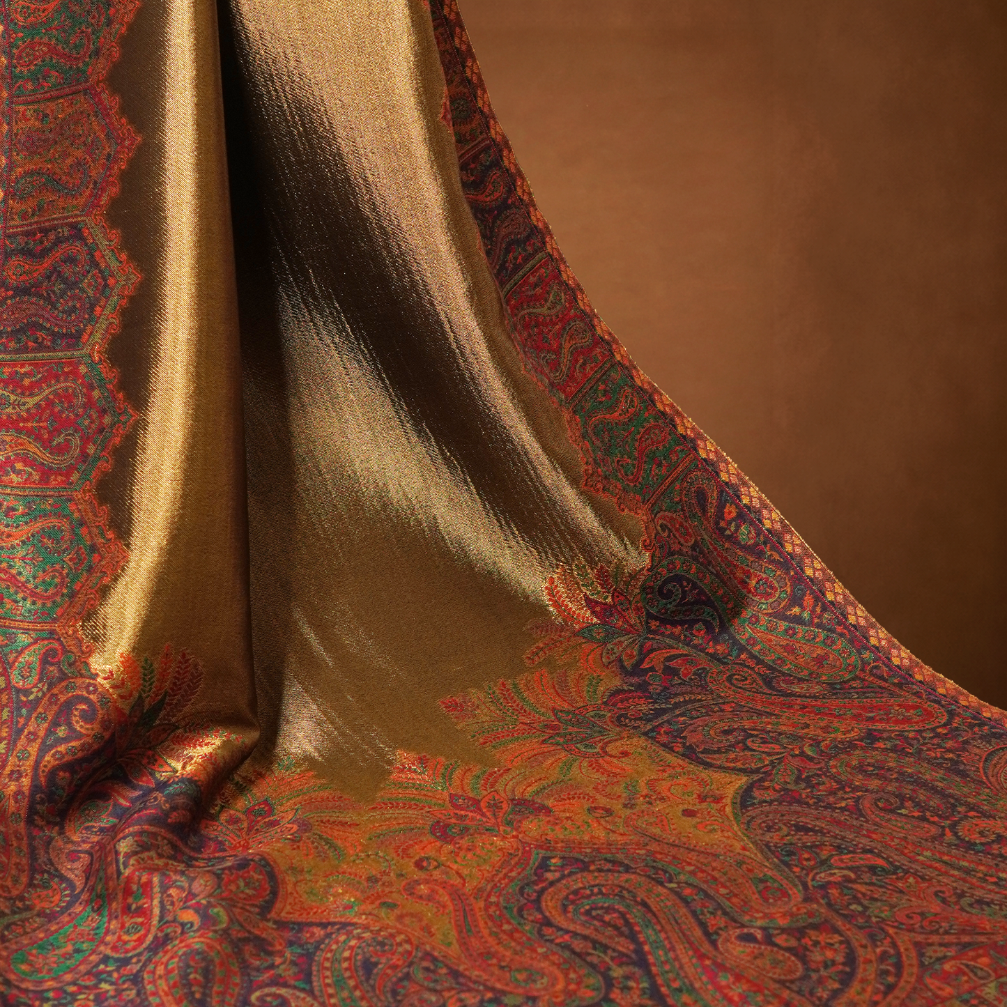 Moonlight Border Kani Stole